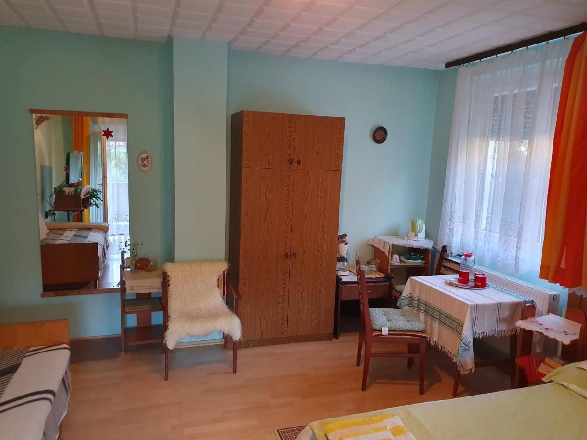 Pereszlenyi Vendeghaz Hotel Visegrád Exterior foto